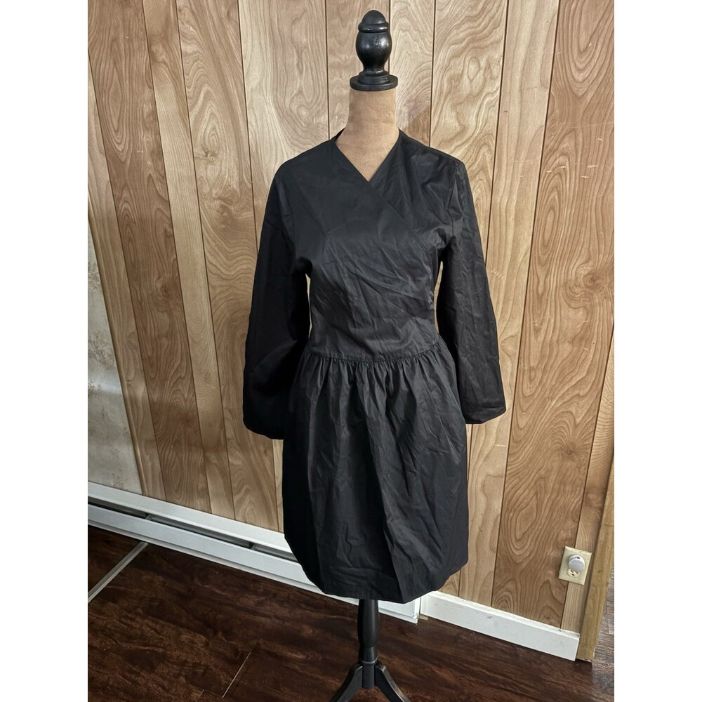ASOS Design black long-sleeve v-neck fit and flare dress Size 42 EURO